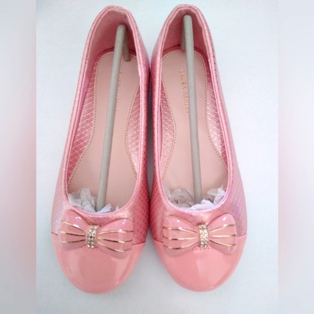 New Laura Ashley pink flats girls size 3